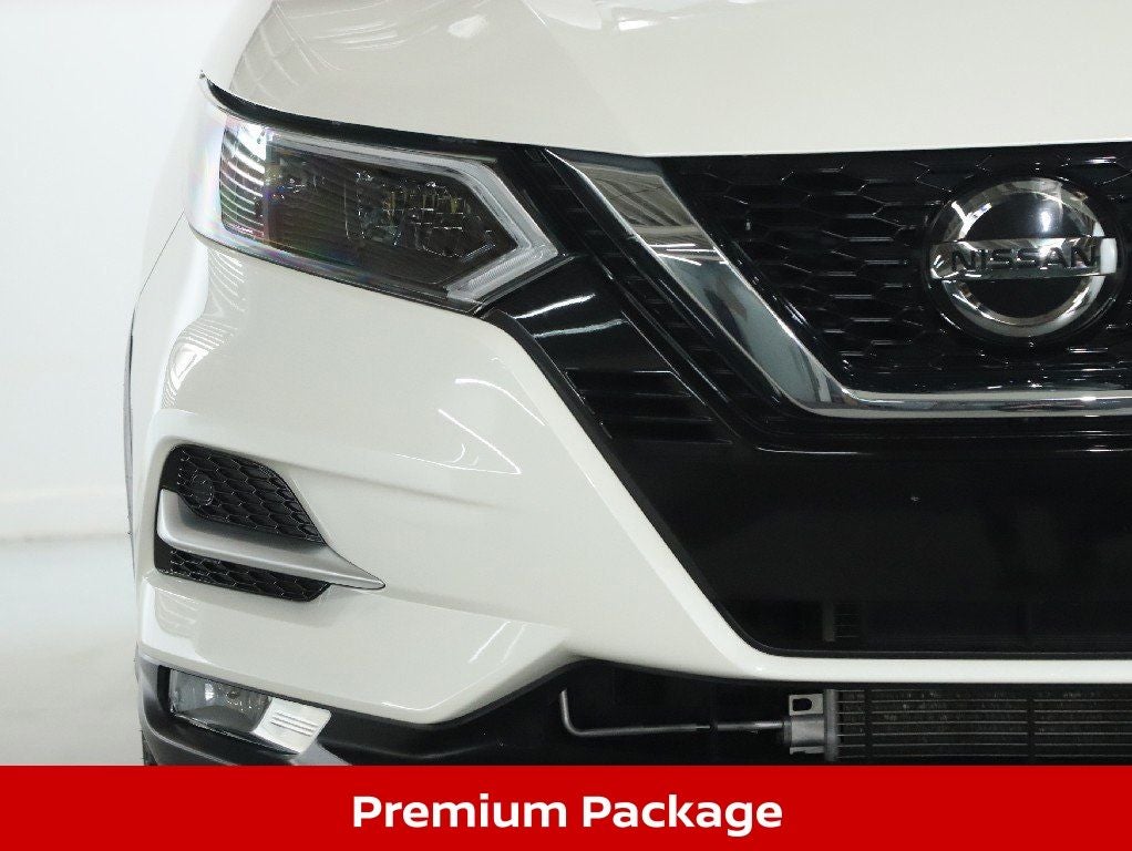 2022 Nissan Rogue Sport SL Premium AWD