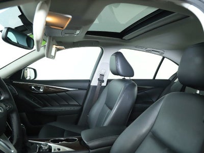 2018 INFINITI Q50 3.0t LUXE Essential AWD