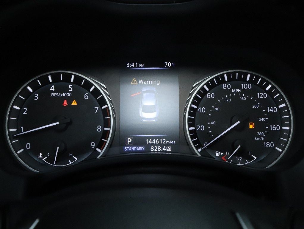 2018 INFINITI Q50 3.0t LUXE Essential AWD