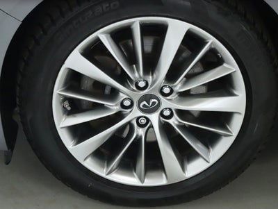 2018 INFINITI Q50 3.0t LUXE Essential AWD