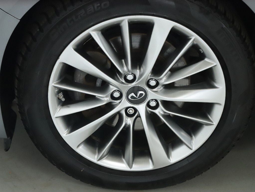 2018 INFINITI Q50 3.0t LUXE Essential AWD