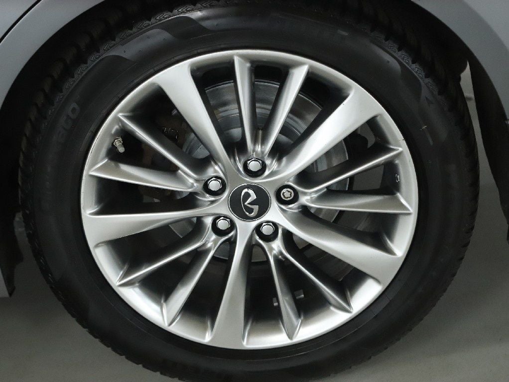 2018 INFINITI Q50 3.0t LUXE Essential AWD