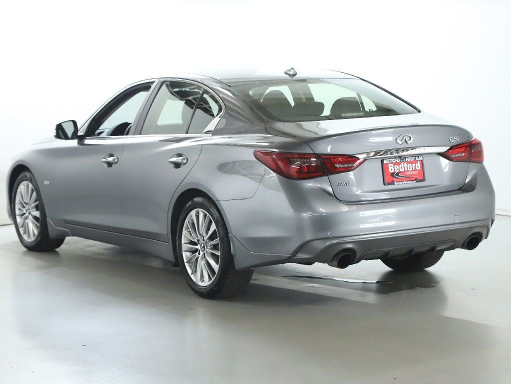 2018 INFINITI Q50 3.0t LUXE Essential AWD