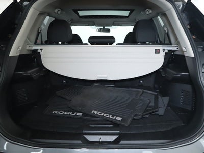 2017 Nissan Rogue SV Sun and Sound Touring AWD