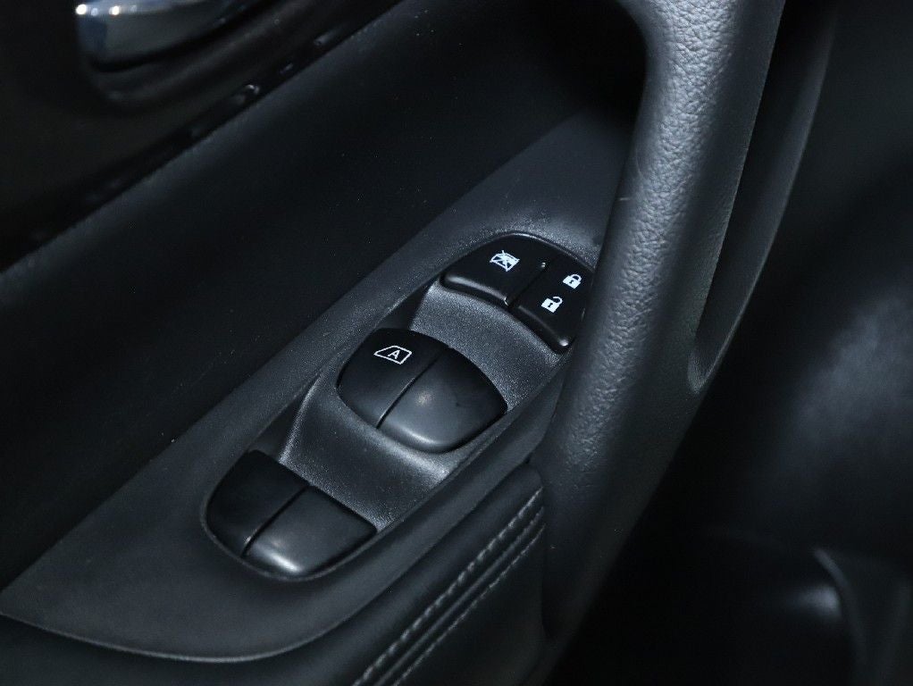 2019 Nissan Rogue SV Sun & Sound Touring Pkg. AWD