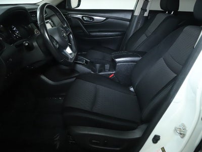 2019 Nissan Rogue SV Sun & Sound Touring Pkg. AWD