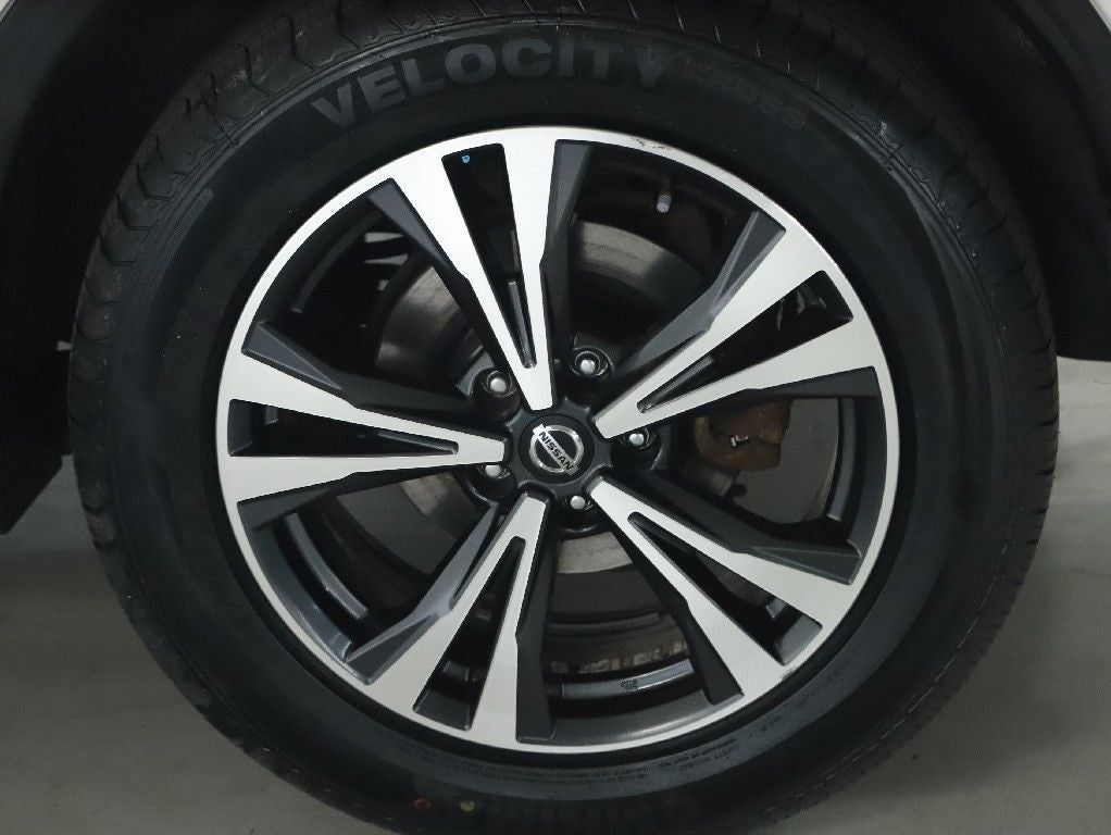 2019 Nissan Rogue SV Sun & Sound Touring Pkg. AWD