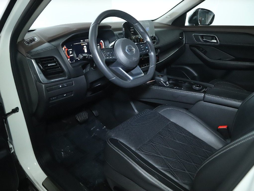 2021 Nissan Rogue Platinum AWD