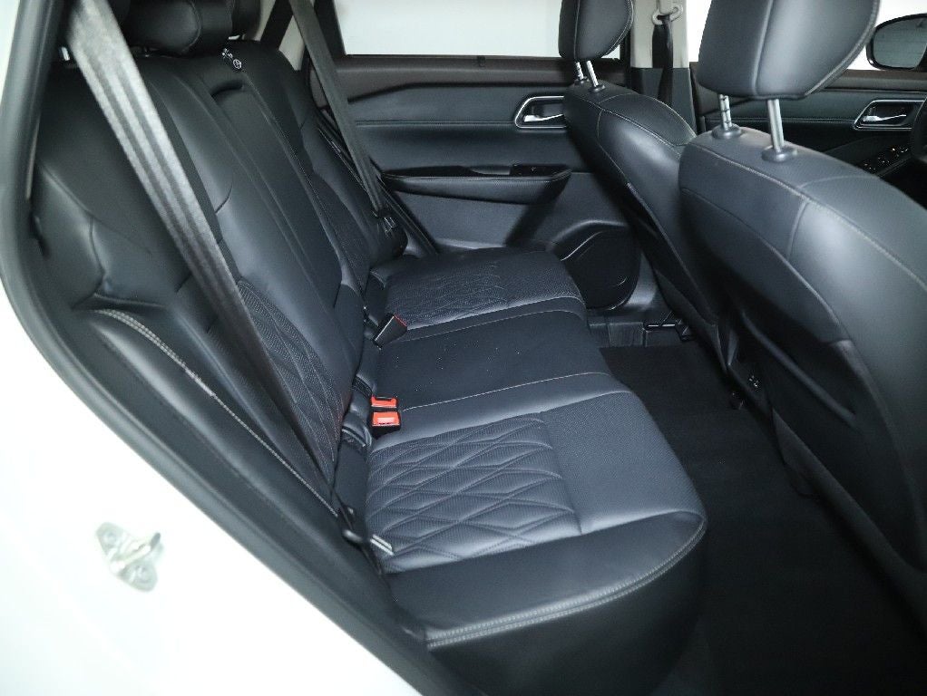 2021 Nissan Rogue Platinum AWD