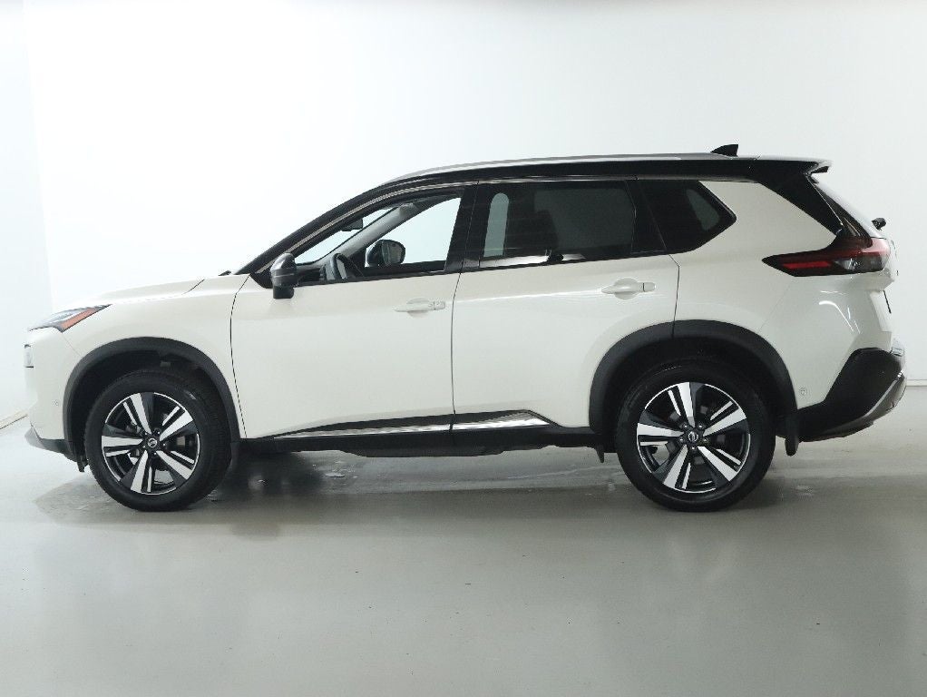 2021 Nissan Rogue Platinum AWD