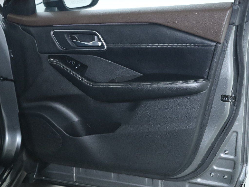 2021 Nissan Rogue Platinum AWD