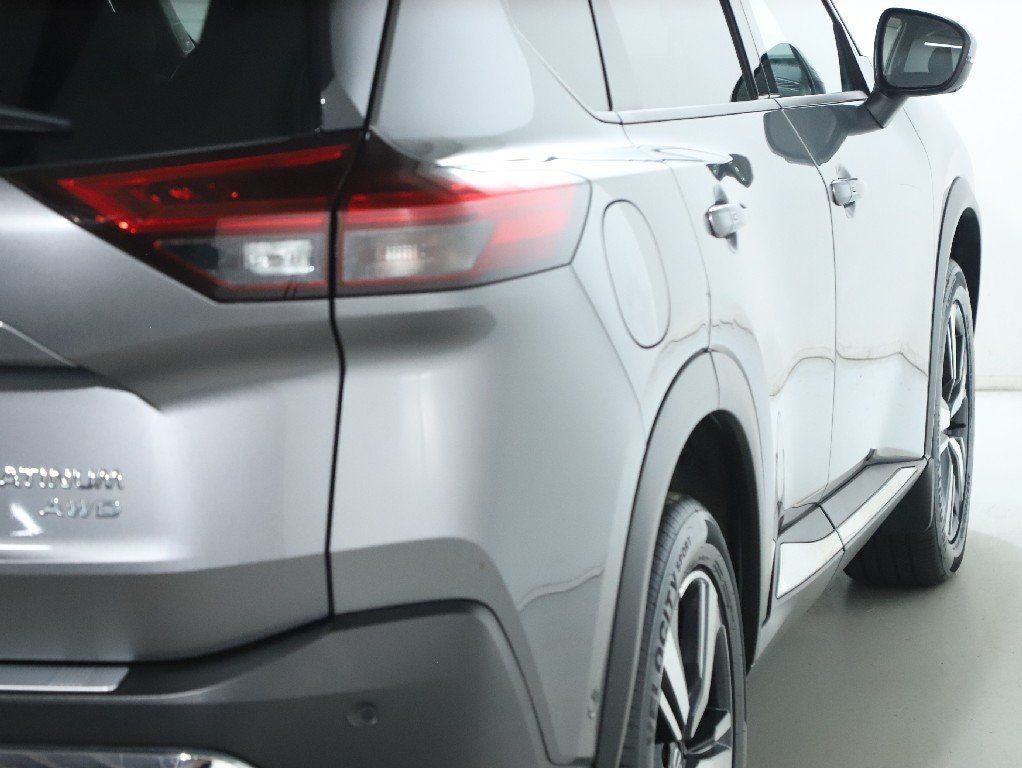 2021 Nissan Rogue Platinum AWD