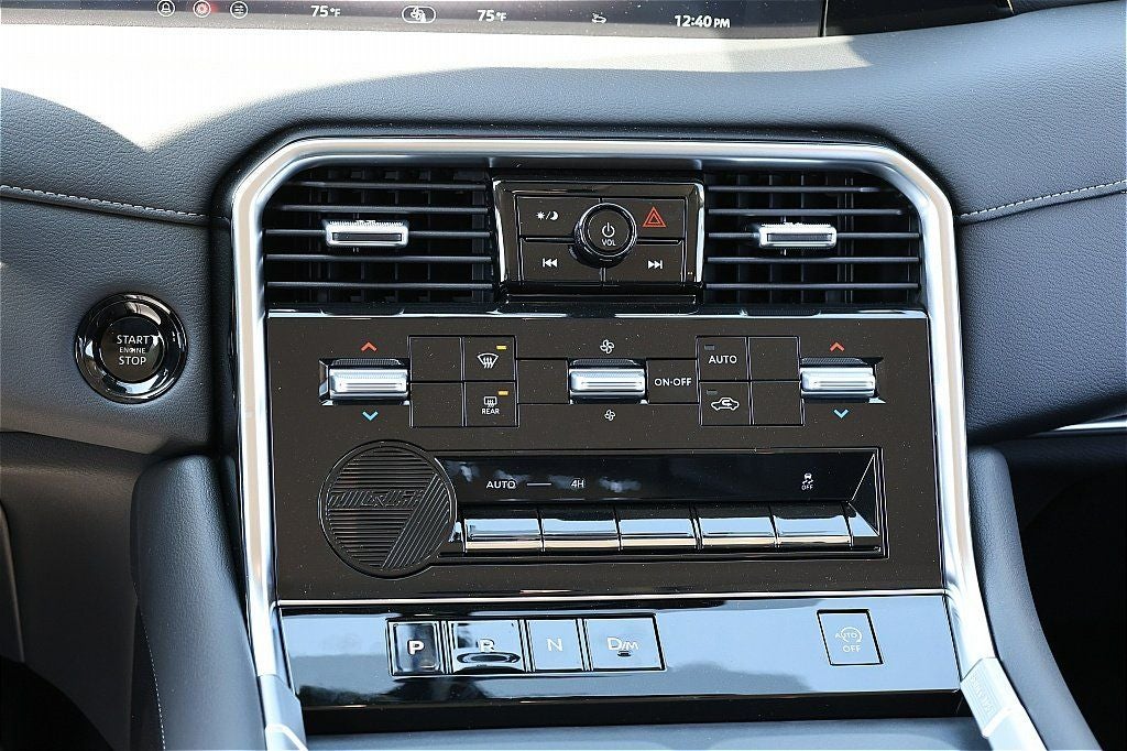 2026 Nissan Armada SV