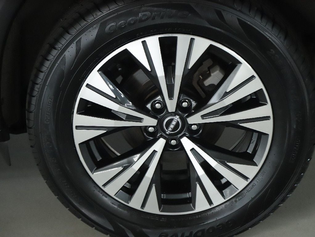 2023 Nissan Rogue SV AWD