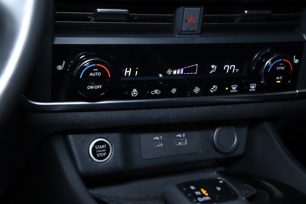 2023 Nissan Rogue SV Premium Midnight Edition AWD