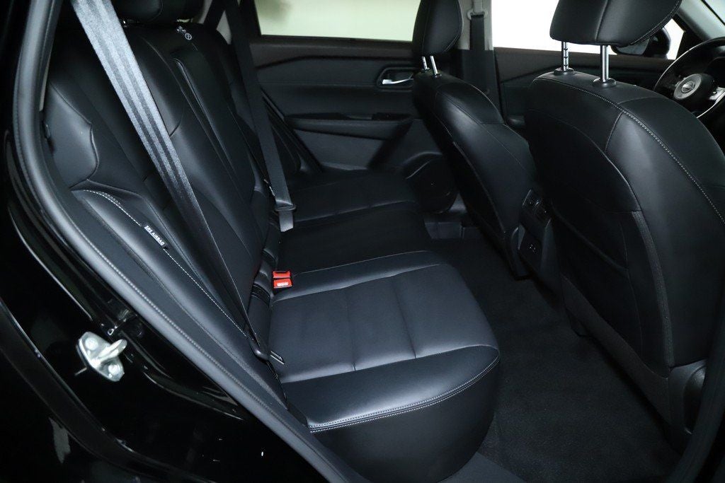 2023 Nissan Rogue SV Premium Midnight Edition AWD