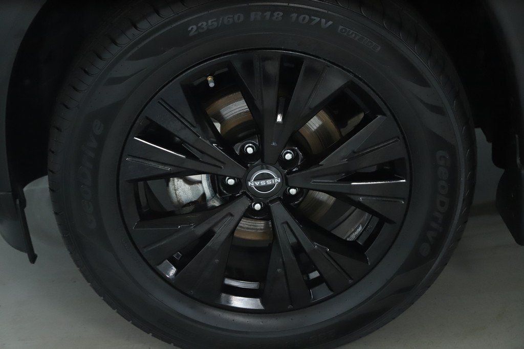 2023 Nissan Rogue SV Premium Midnight Edition AWD