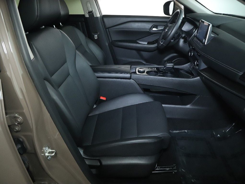 2024 Nissan Rogue SV Premium AWD