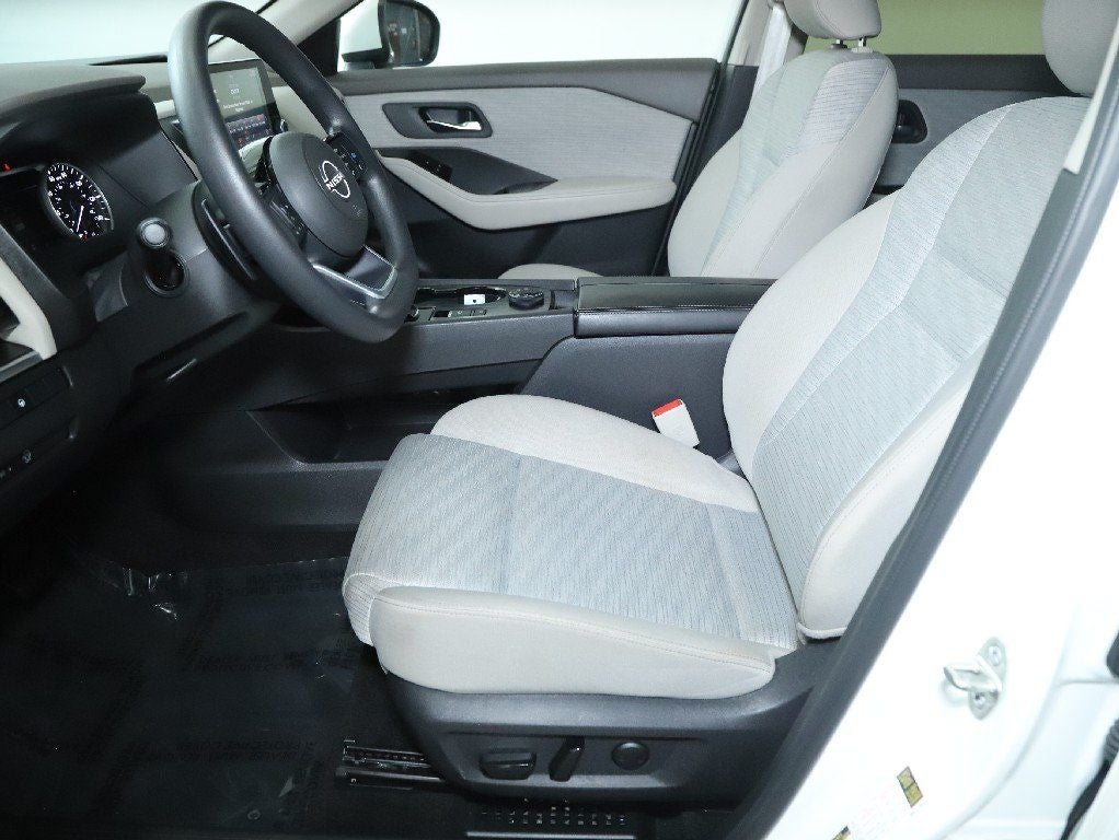 2023 Nissan Rogue SV AWD