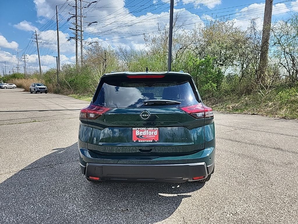 2026 Nissan Rogue Dark Armor