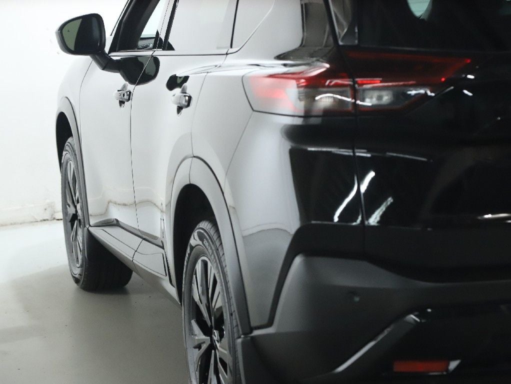 2023 Nissan Rogue SV Premium AWD Midnight Edition