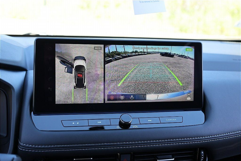 2025 Nissan Rogue SL