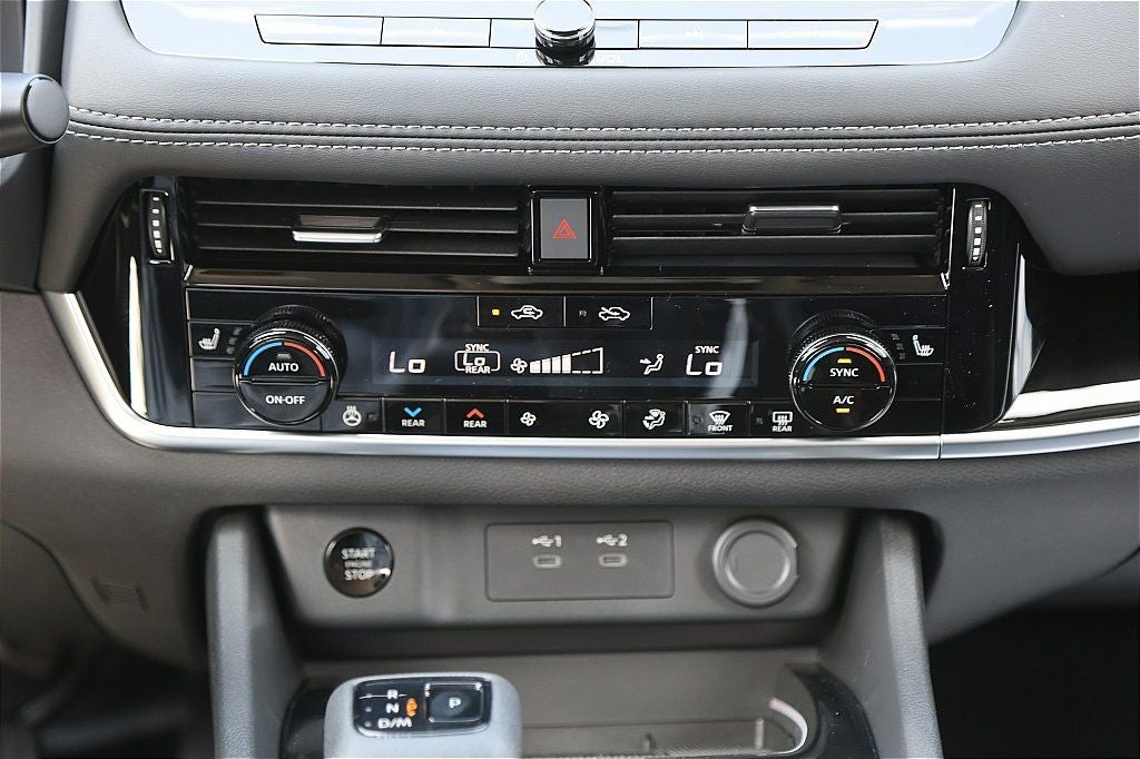 2025 Nissan Rogue SL