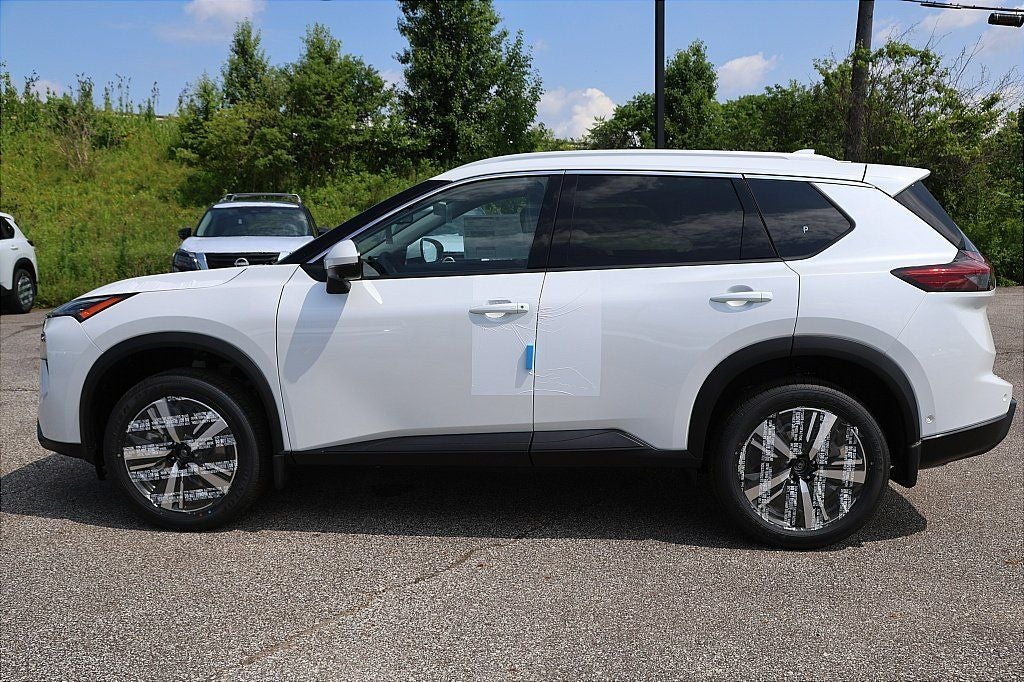 2025 Nissan Rogue SL