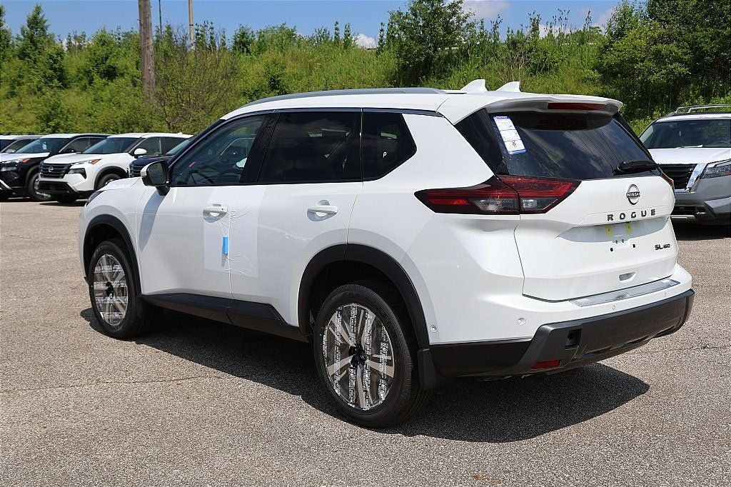 2025 Nissan Rogue SL