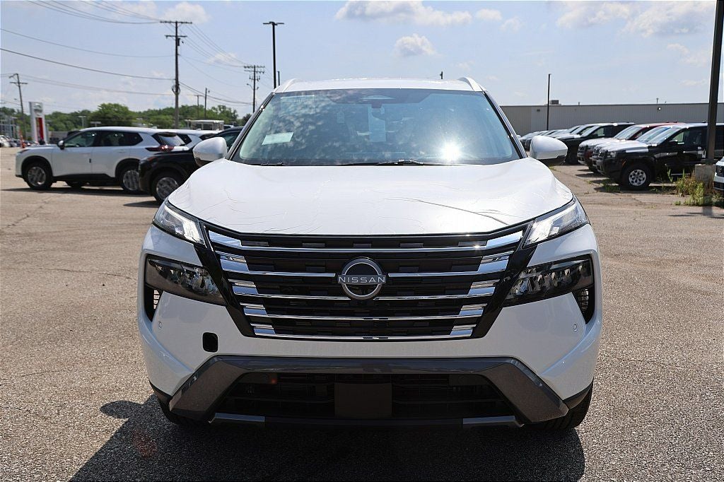 2025 Nissan Rogue SL