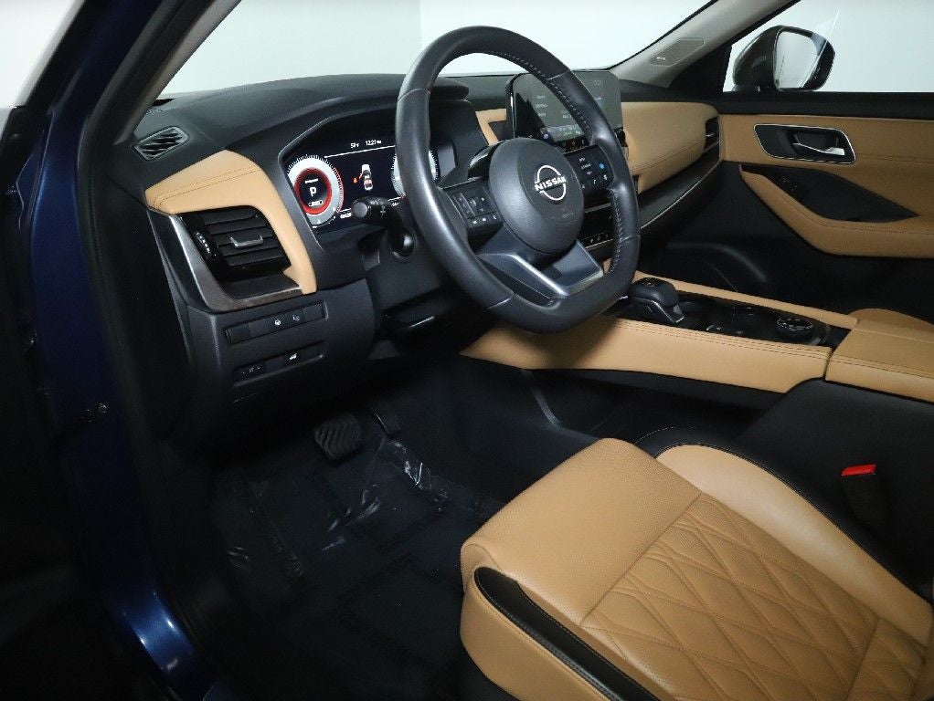 2023 Nissan Rogue Platinum AWD