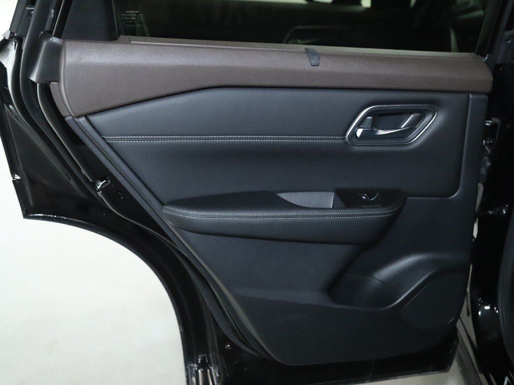 2023 Nissan Rogue Platinum Premium AWD