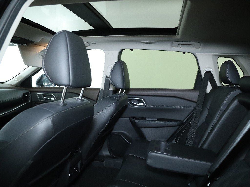 2023 Nissan Rogue Platinum Premium AWD