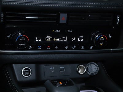 2023 Nissan Rogue Platinum Premium AWD