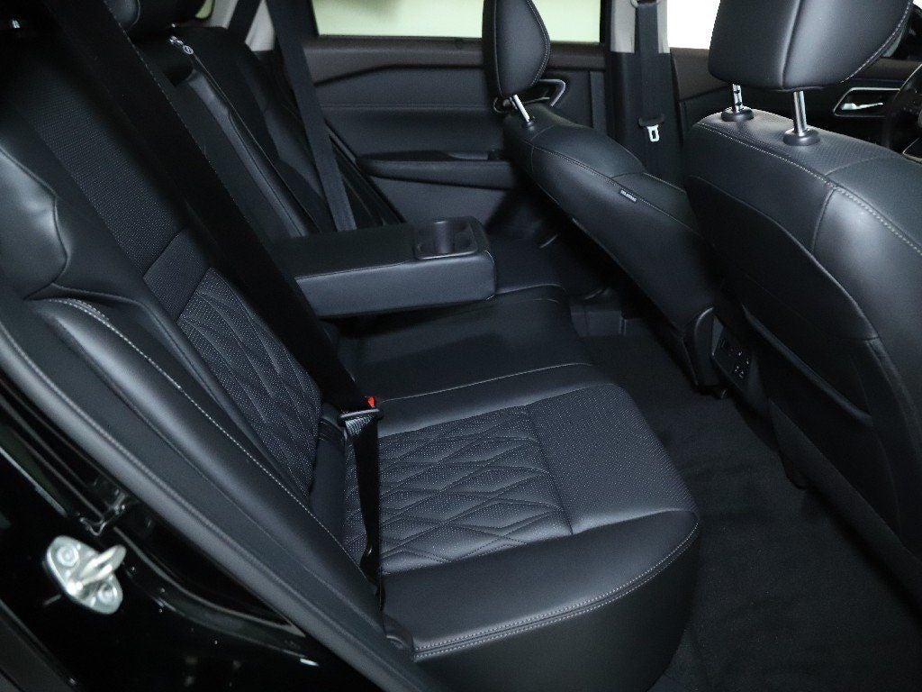 2023 Nissan Rogue Platinum Premium AWD