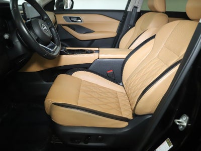 2023 Nissan Rogue Platinum AWD
