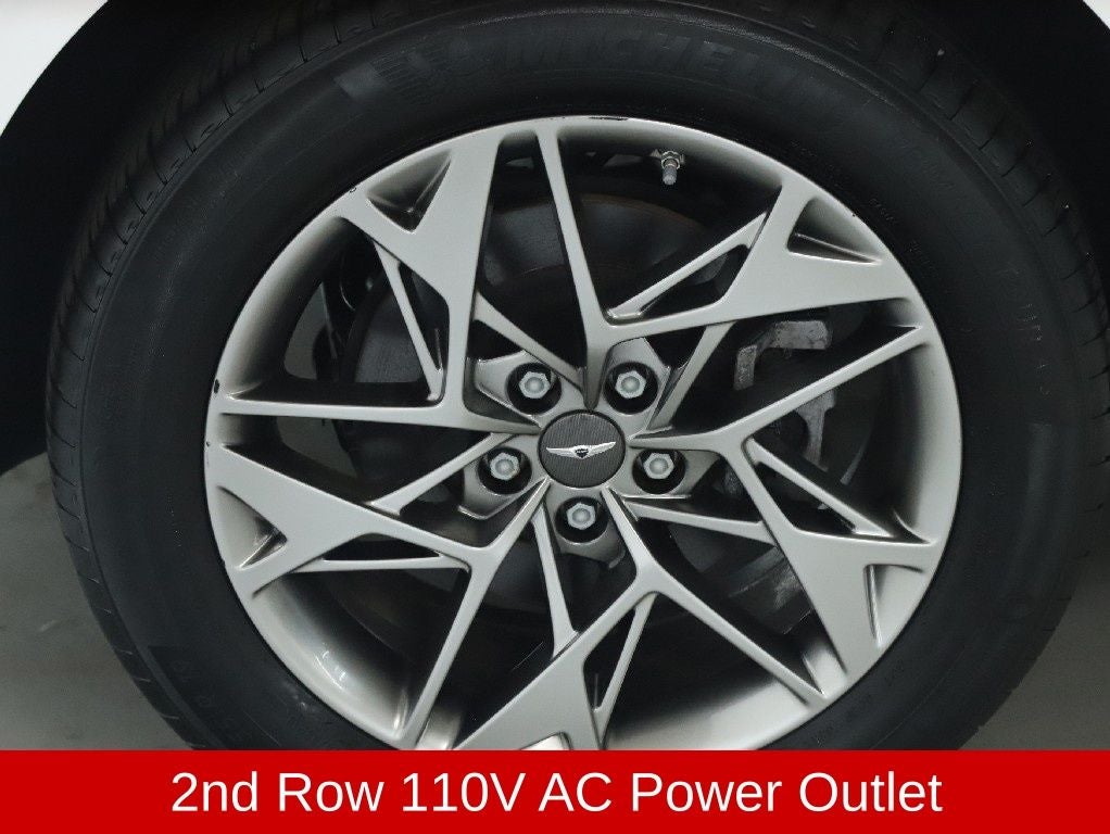 2022 Genesis GV70 2.5T Advanced Package AWD