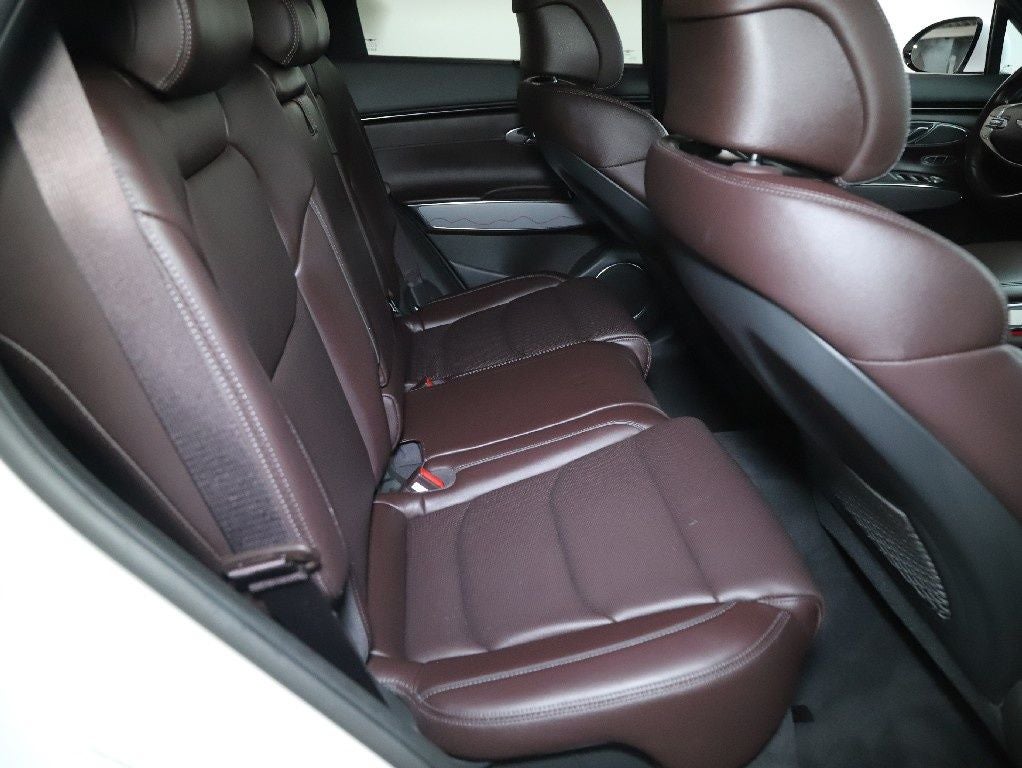 2022 Genesis GV70 2.5T Advanced Package AWD