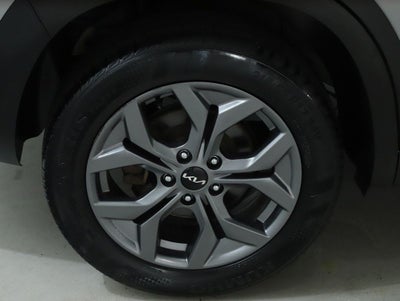 2024 Kia Seltos LX AWD
