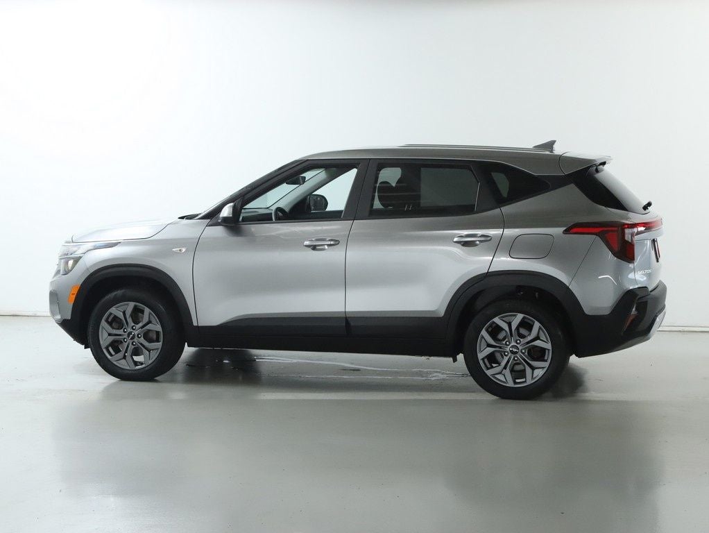 2024 Kia Seltos LX AWD