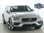 2025 Volvo V60 Cross Country B5 Plus AWD