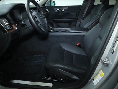 2025 Volvo V60 Cross Country B5 Plus AWD