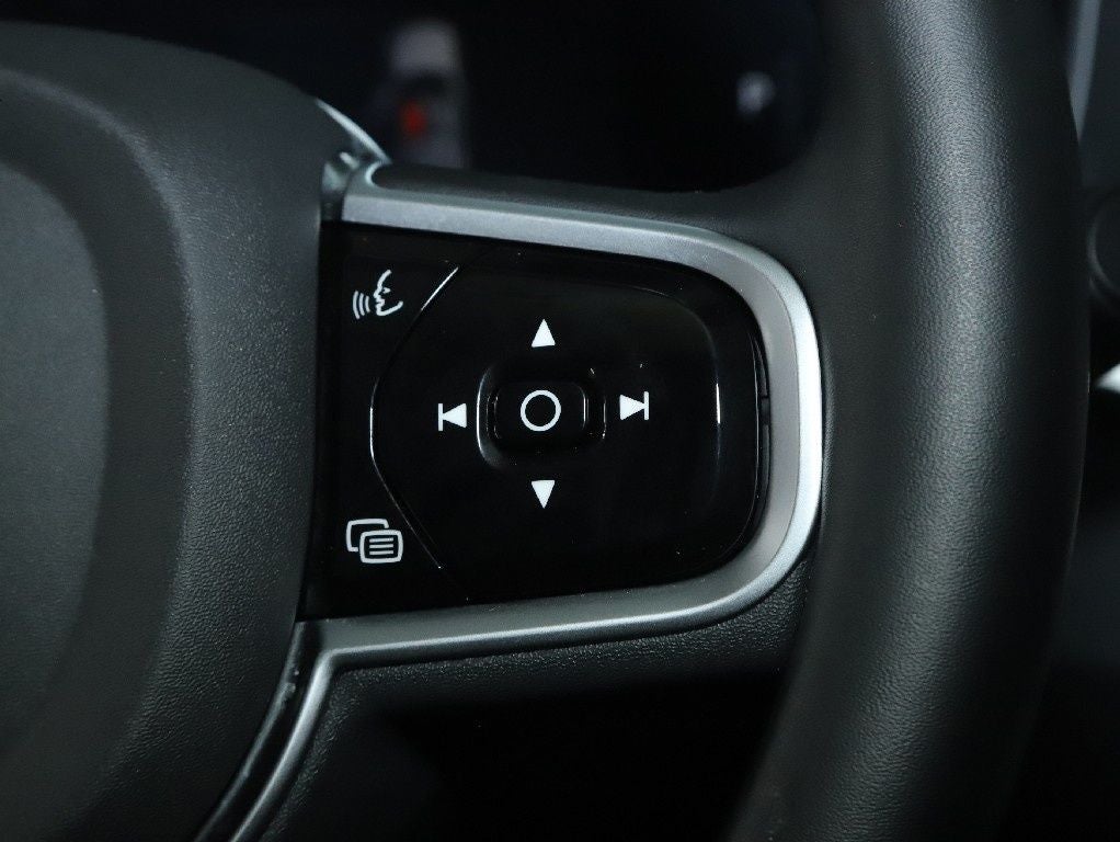 2025 Volvo V60 Cross Country B5 Plus AWD