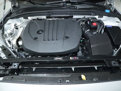 2025 Volvo V60 Cross Country B5 Plus AWD