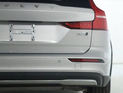 2025 Volvo V60 Cross Country B5 Plus AWD