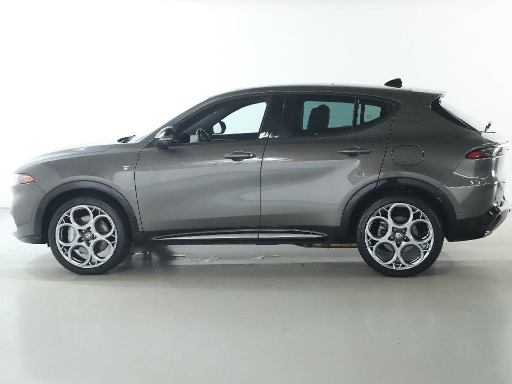 2024 Alfa Romeo Tonale Ti Hybrid AWD