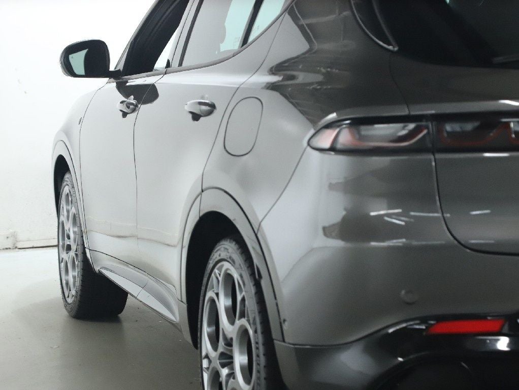 2024 Alfa Romeo Tonale Ti Hybrid AWD